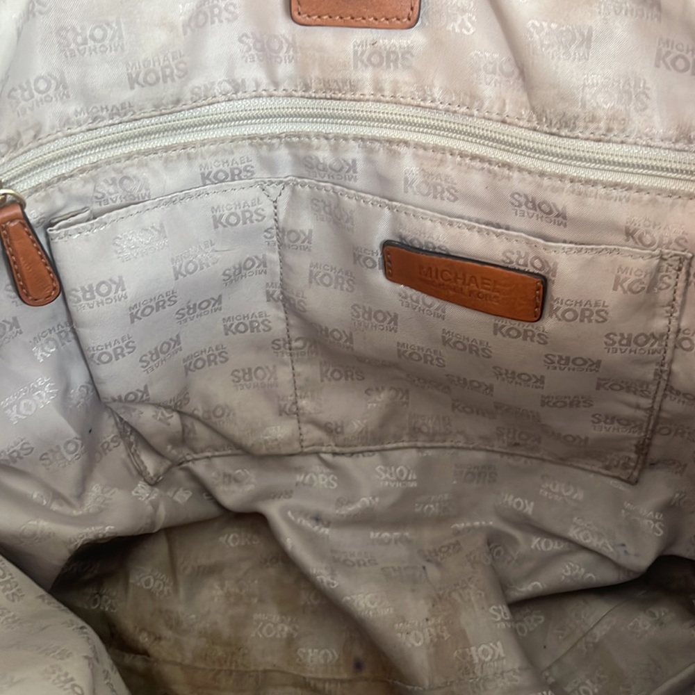 Mk purses - Picture 13 of 15